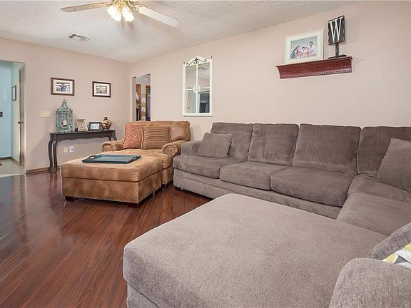 4th image of 3009 Saint Thomas Ave