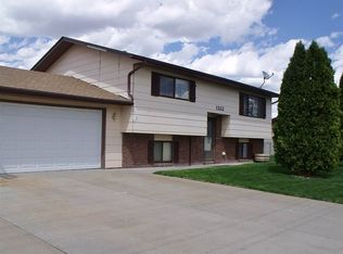 1322 Toledo St, Sidney, NE 69162