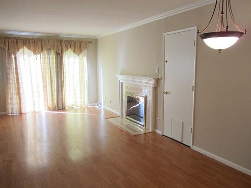 2nd image of 4615 Willens Ave