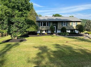 169 Pressler Rd, Wallkill, NY 12589