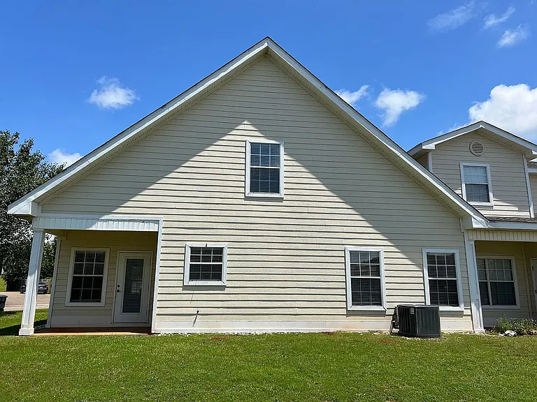 24 Courtyard Way — Photo 21