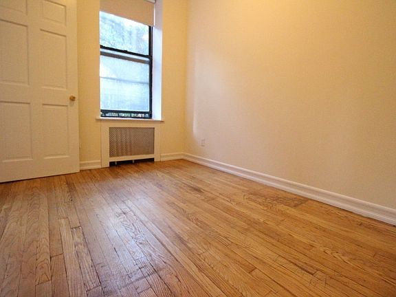 5th image of 462 W 51st St APT 3