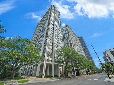 5455 N Sheridan Rd APT 1008, Chicago, IL, 60640