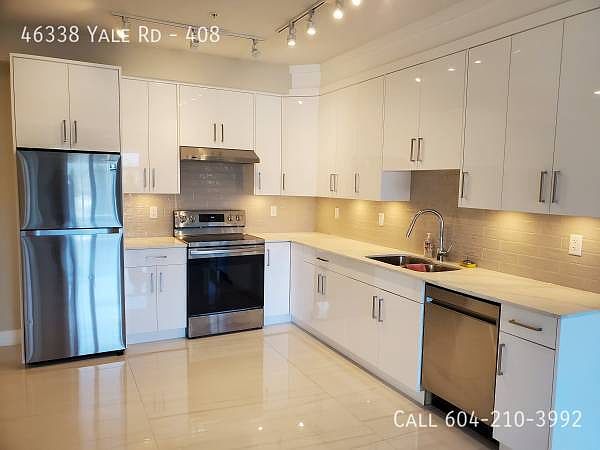 1st image of 46338 Yale Rd #408