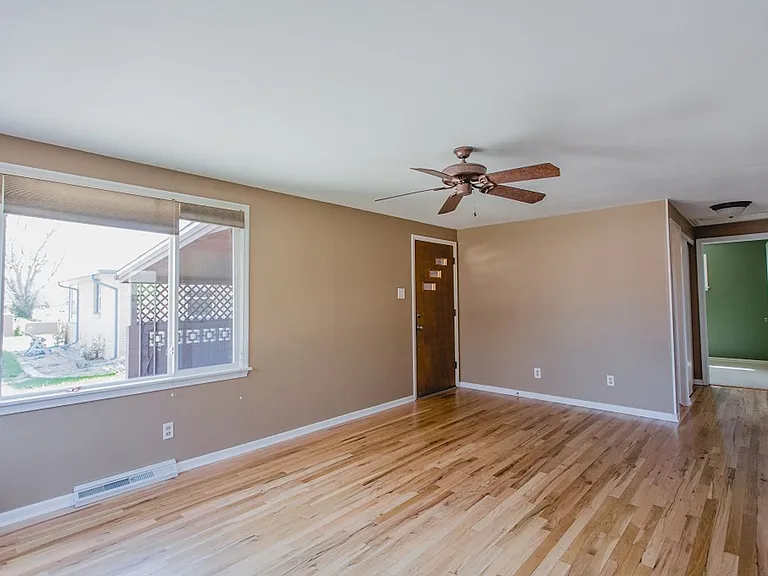 1151 Grant St — Photo 3