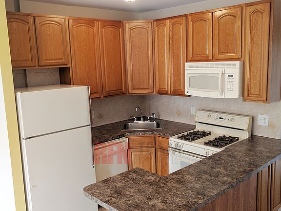 5th image of 2811 49th St #2