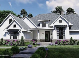 22 Catalina Dr, Ballston Spa, NY 12020