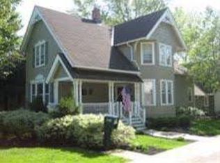 1214 Richmond Rd, Lyndhurst, OH 44124