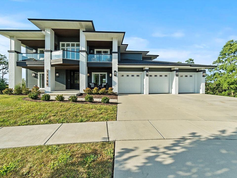 1st image of 11120 Tuscany Ct