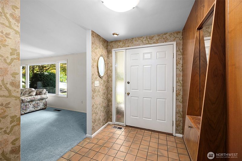 3rd image of 300 Claremont Place