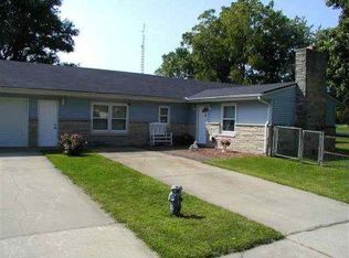 104 Short St, Bloomington, IL 61701