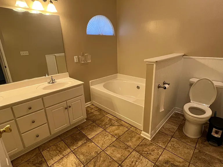 934 Sedgefield Cir — Photo 21