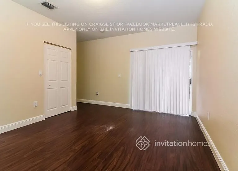 8723 NW 142nd Ln — Photo 7