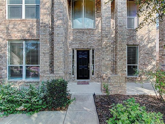 2nd image of 4215 Green Vista Pl