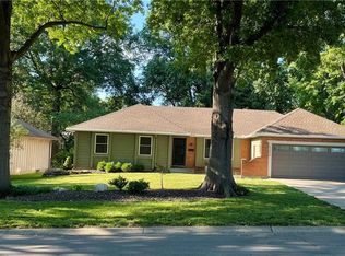 11408 W 74th St, Shawnee, KS 66203