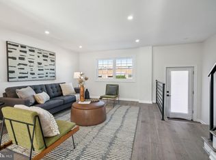 514 Parrish St, Philadelphia, PA 19123