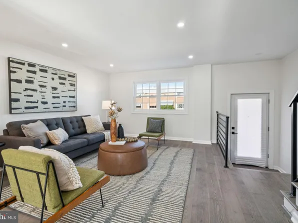 514 Parrish St, Philadelphia, PA 19123