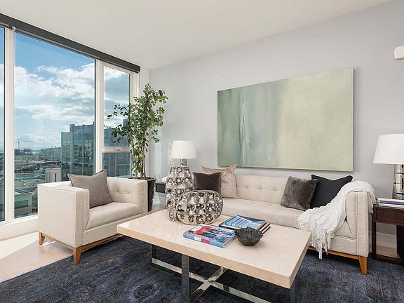 2nd image of 631 Folsom St APT 17D