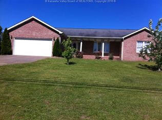 12649 Huntington Rd, Gallipolis Ferry, WV 25515