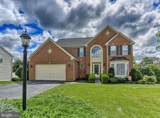 14 Saint Rene Ln, Hanover, PA 17331