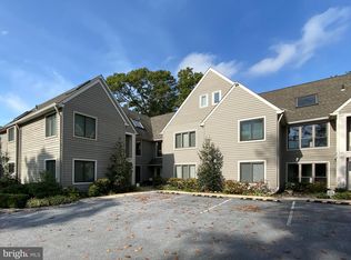 232 Church Rd APT 1B, Ardmore, PA 19003