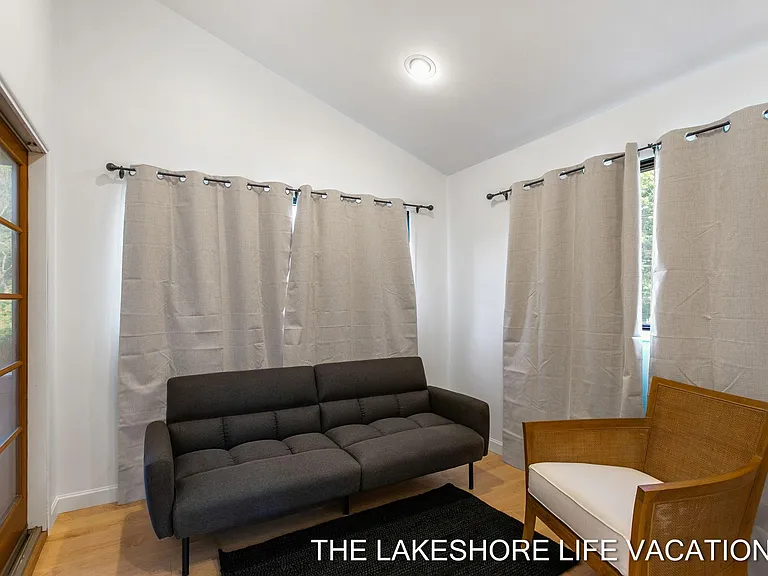 3892 Lakeridge Dr — Photo 16
