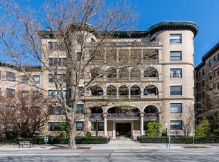 1080 Beacon St APT 2B, Brookline, MA 02446