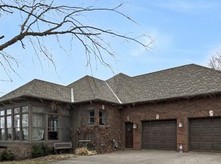 3505 Wild Turkey Ln, Red Wing, MN 55066