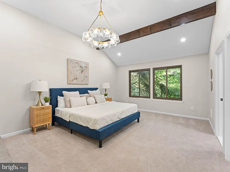 1 Bronwood Dr — Photo 22