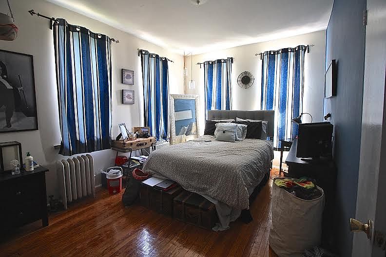1st image of 200 W 93rd St APT 6F