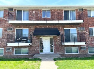 Warren Park 1-2 Bedroom Apartments, Indianapolis, IN 46219