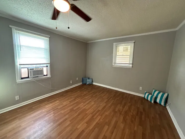 320 Osceola St — Photo 13