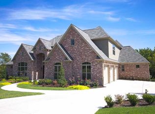 7 Newhaven Ct, Rogers, AR 72758
