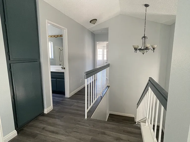 upstairs hallway, linen closet, full bathroom, MBR at end of the hall