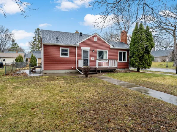 895 Hoyt Ave W, Saint Paul, MN 55117