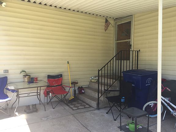 3rd image of 1548 Kraft St