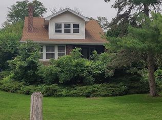 1904 S River Rd, Des Plaines, IL 60018