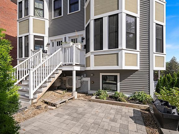 4th image of 9 Cedar St #1