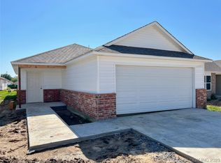 618 Georgia Pl, Muskogee, OK 74403