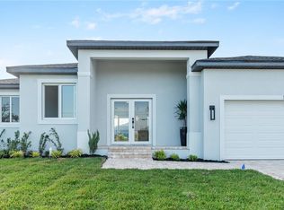 10071 Kingsville Dr, Port Charlotte, FL 33981