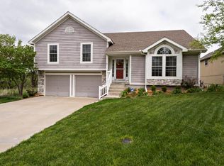 11330 Parkview Ave, Kansas City, KS 66109