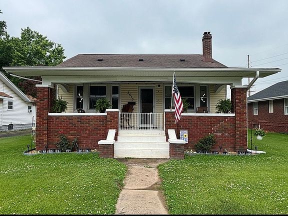 2nd image of 3515 Berkeley Ave