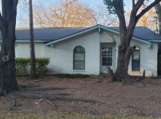 1505 Deepwood Dr, Garland, TX 75040