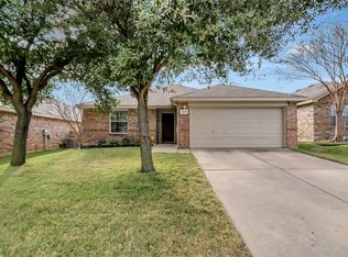 1420 Kingfisher Dr, Fort Worth, TX 76131