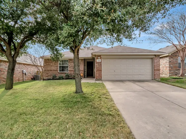1420 Kingfisher Dr, Fort Worth, TX 76131