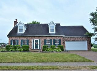 8277 Greencrest Dr, Newburgh, IN 47630
