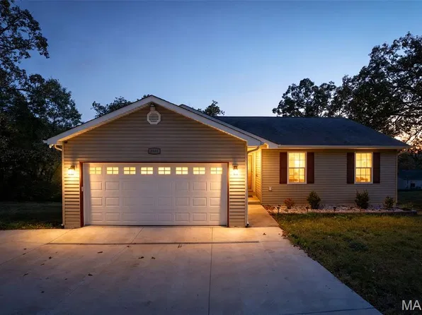 3880 Fountain City Rd, De Soto, MO 63020