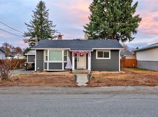 221 Fairview Ave, Kamloops, BC V2B1E8