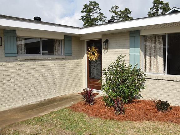 4th image of 4802 Ponderosa St