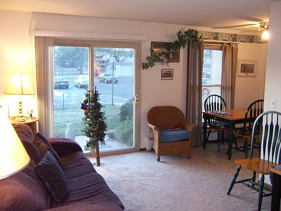 2nd image of 909 11th Ave S APT 1